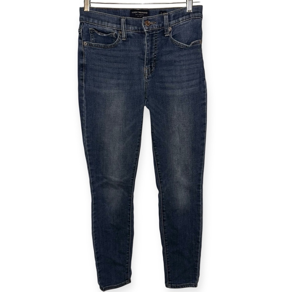 EUC Lucky Brand Women's Deep Indigo Skinny Jeans